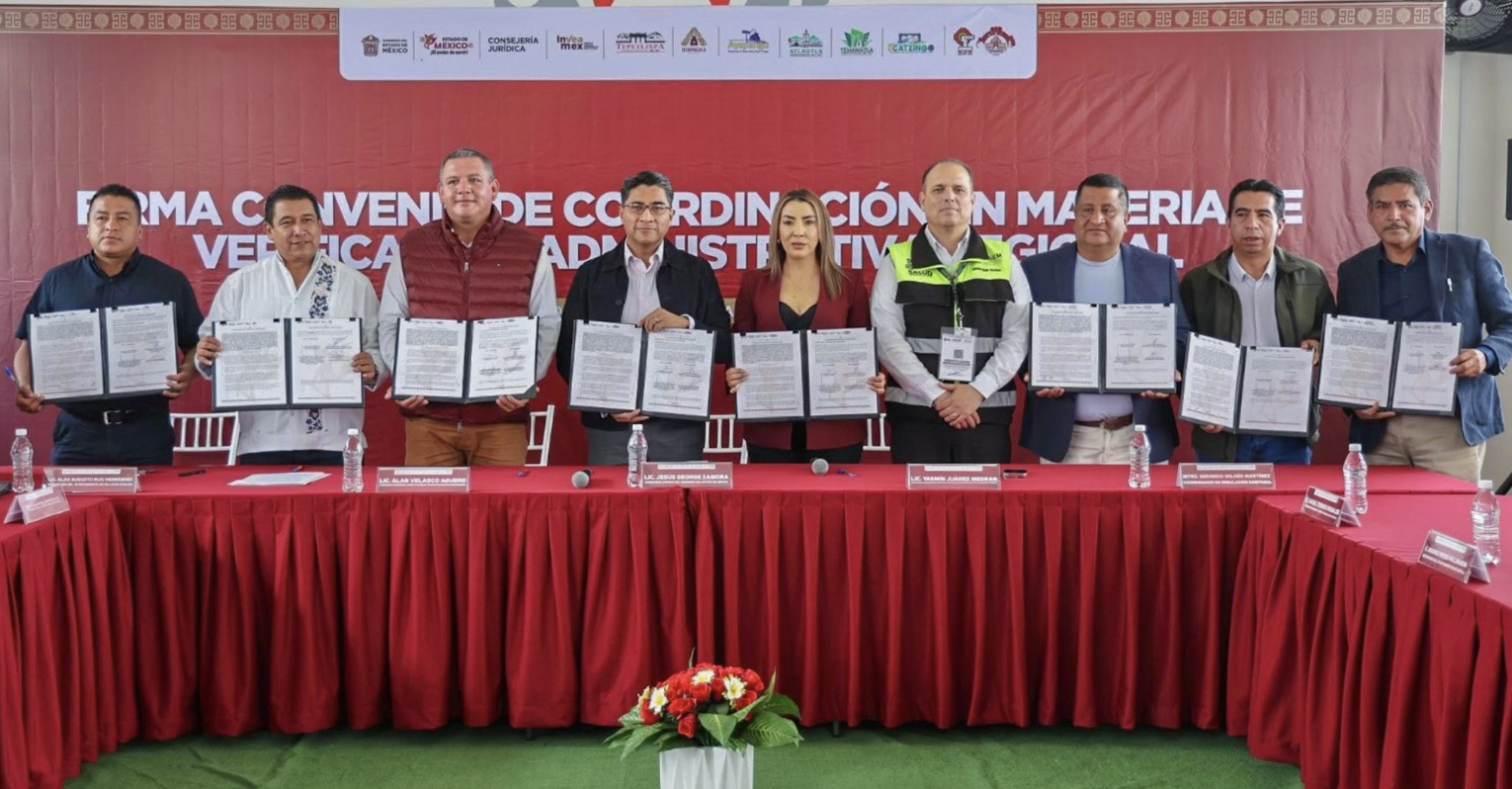 FIRMA DE CONVENIO ENTRE LA CONSEJERÍA JURÍDICA